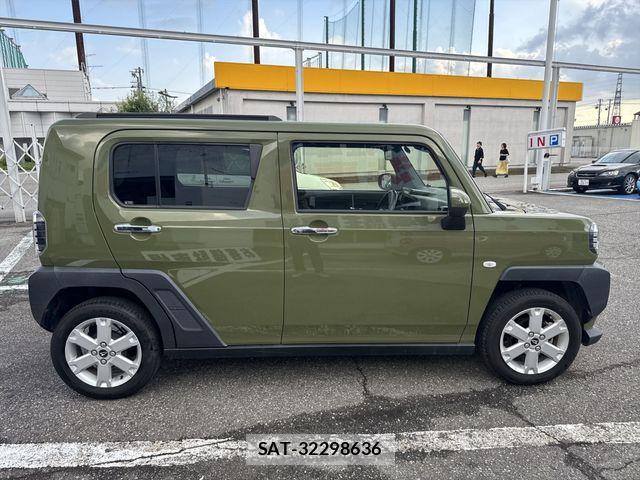 Daihatsu TAFT 2021-07 8210532-3