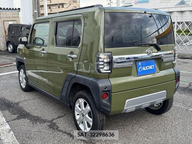 Daihatsu TAFT 2021-07 8210532-6