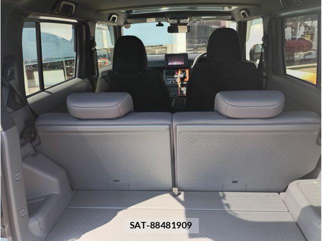 Daihatsu TAFT 2022-07 8210541-13