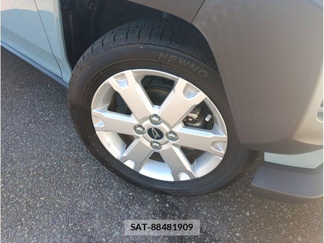 Daihatsu TAFT 2022-07 8210541-4