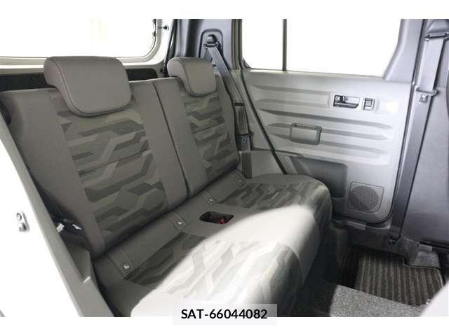 Daihatsu TAFT 2025-10 8210524-10