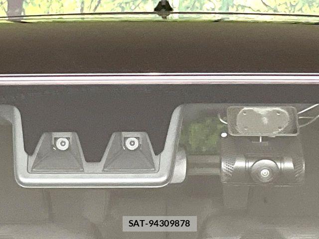 Daihatsu TAFT 2021-04 8232036-5