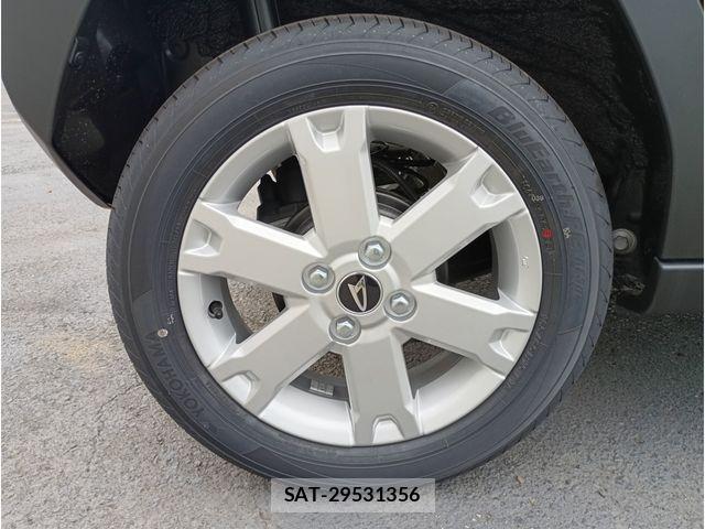 Daihatsu TAFT 2026-02 8232038-25
