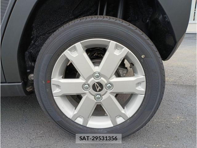 Daihatsu TAFT 2026-02 8232038-28