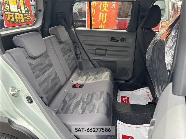Daihatsu TAFT 2026-03 8232039-27