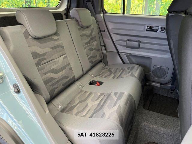 Daihatsu TAFT 2024-12 8232042-9
