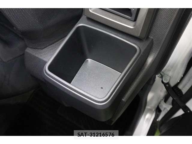 Daihatsu TAFT 2025-08 8246873-24