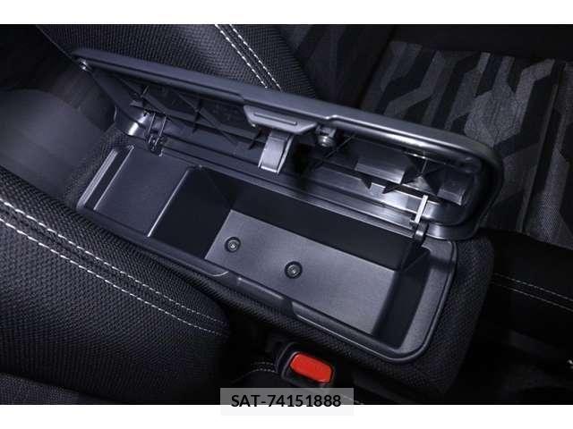 Daihatsu TAFT 2025-09 8246875-25