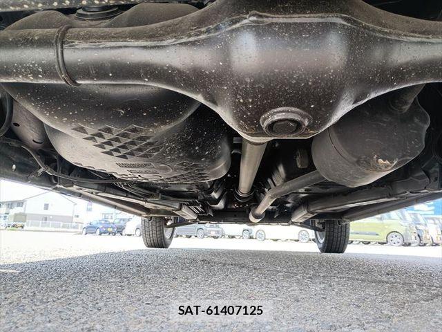 Daihatsu TAFT 2025-03 8317489-3