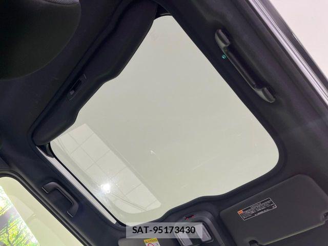 Daihatsu TAFT 2021-12 8317484-2