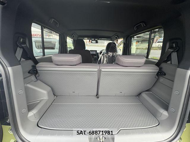 Daihatsu TAFT 2025-09 8317483-14