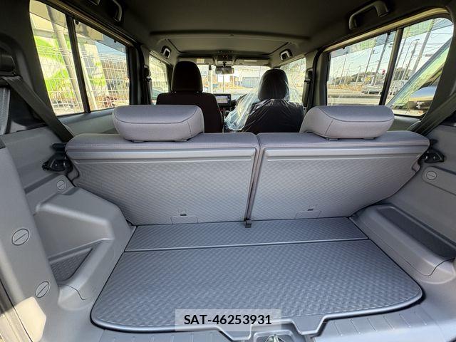 Daihatsu TAFT 2025-01 8317476-16