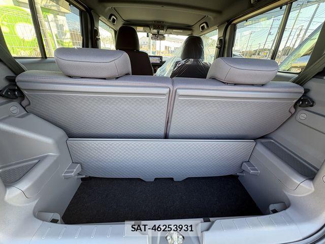 Daihatsu TAFT 2025-01 8317476-18