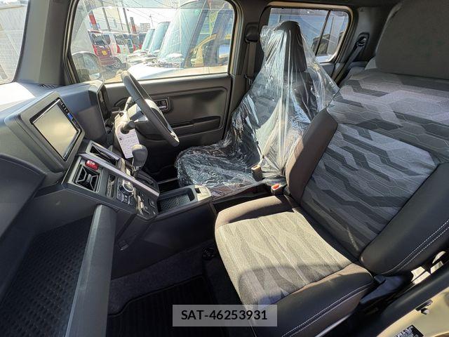 Daihatsu TAFT 2025-01 8317476-19