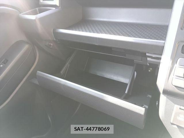 Daihatsu TAFT 2024-11 8317479-17