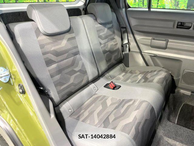 Daihatsu TAFT 2021-04 8338116-8