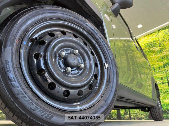 Daihatsu TAFT 2025-05 8338110-12