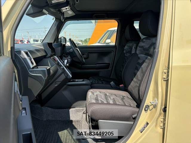 Daihatsu TAFT 2021-10 8338121-16