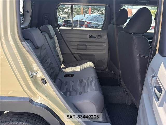 Daihatsu TAFT 2021-10 8338121-17