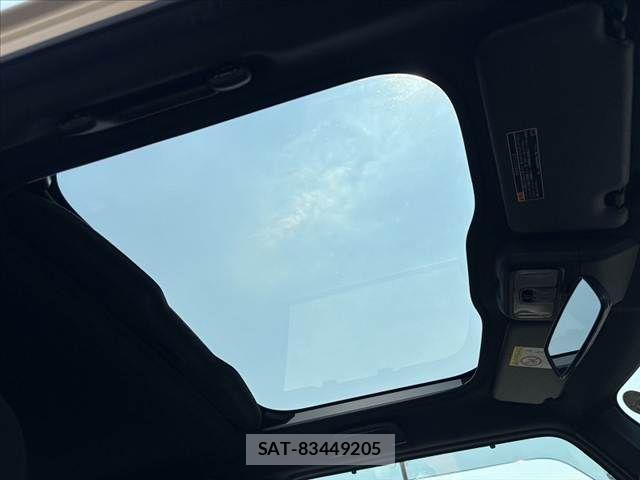 Daihatsu TAFT 2021-10 8338121-6