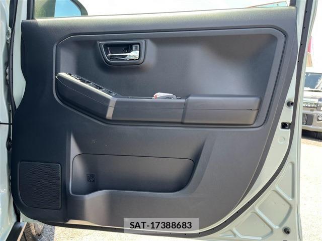 Daihatsu TAFT 2025-07 8355706-25