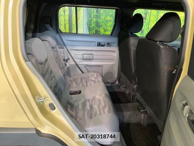 Daihatsu TAFT 2021-04 8355707-8