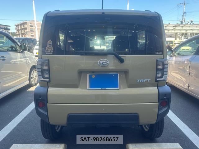 Daihatsu TAFT 2021-11 8369171-4