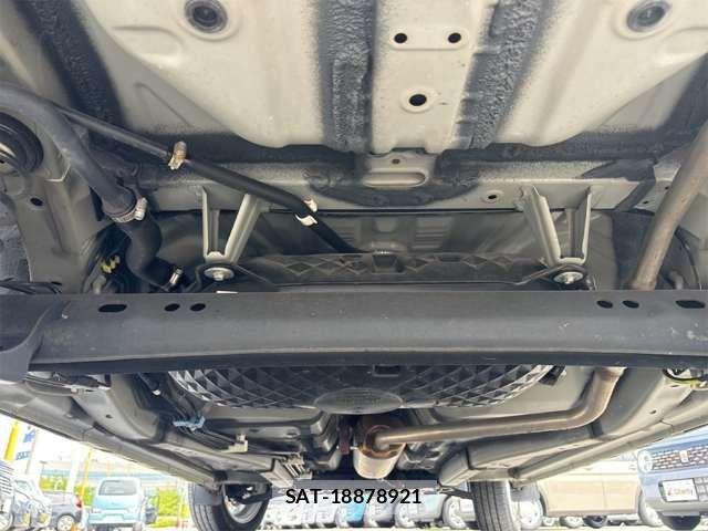 Daihatsu TAFT 2021-12 8369154-17