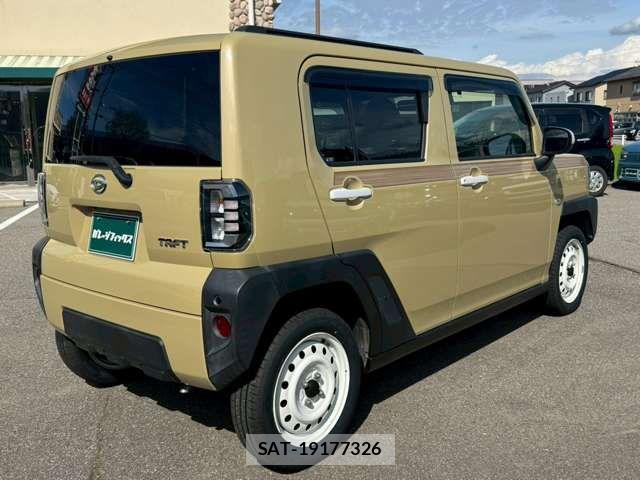 Daihatsu TAFT 2021-04 8369146-7