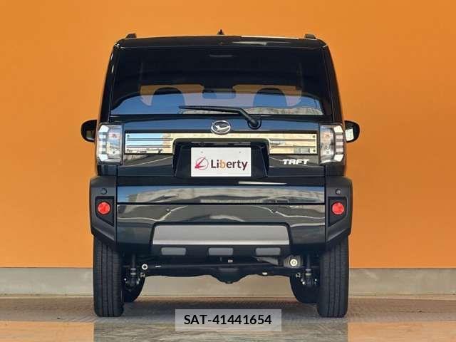 Daihatsu TAFT 2025-09 8369128-7