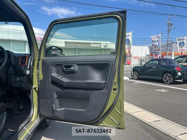 Daihatsu TAFT 2021-07 8415302-18