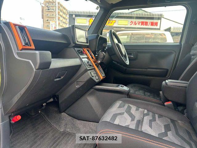 Daihatsu TAFT 2021-07 8415302-21
