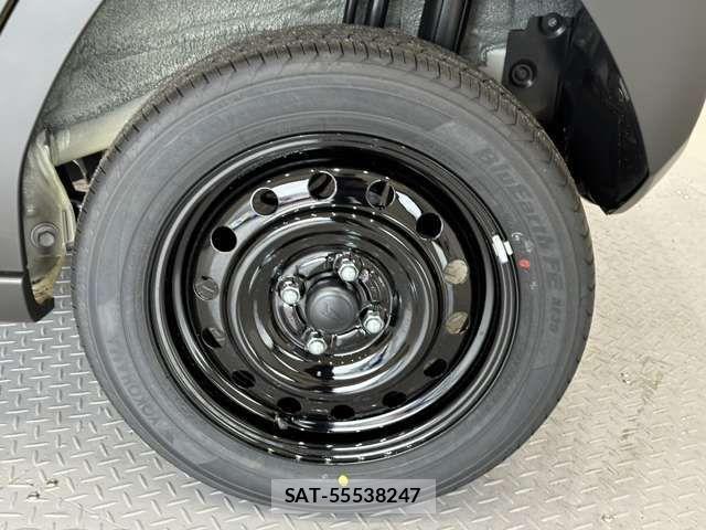 Daihatsu TAFT 2025-04 8415293-15