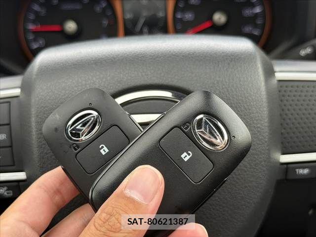 Daihatsu TAFT 2022-03 8415295-5