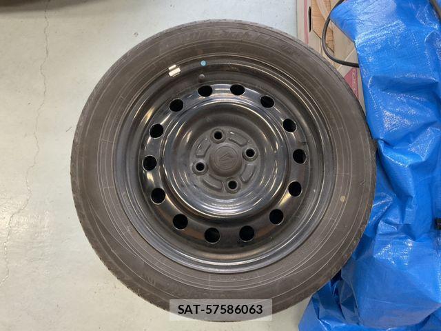 Daihatsu TAFT 2021-12 8563728-27