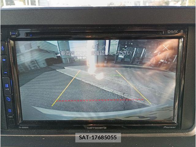 Daihatsu TAFT 2021-12 8686721-22