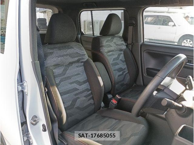 Daihatsu TAFT 2021-12 8686721-6