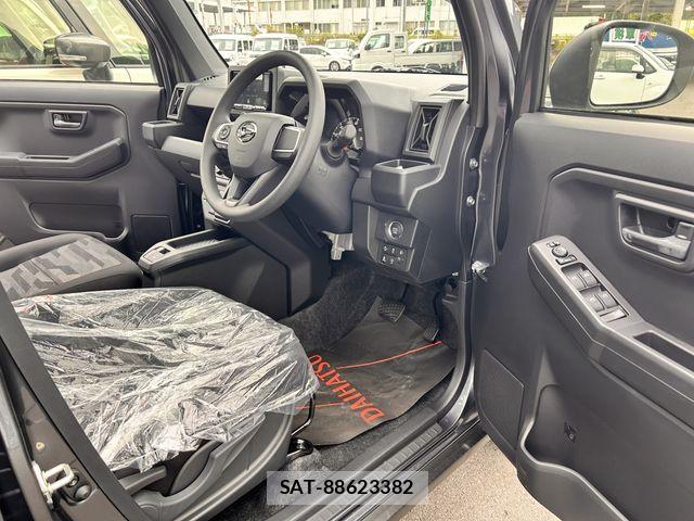 Daihatsu TAFT 2026-03 8782253-24