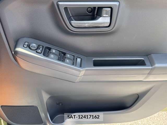 Daihatsu TAFT 2025-04 8782255-3
