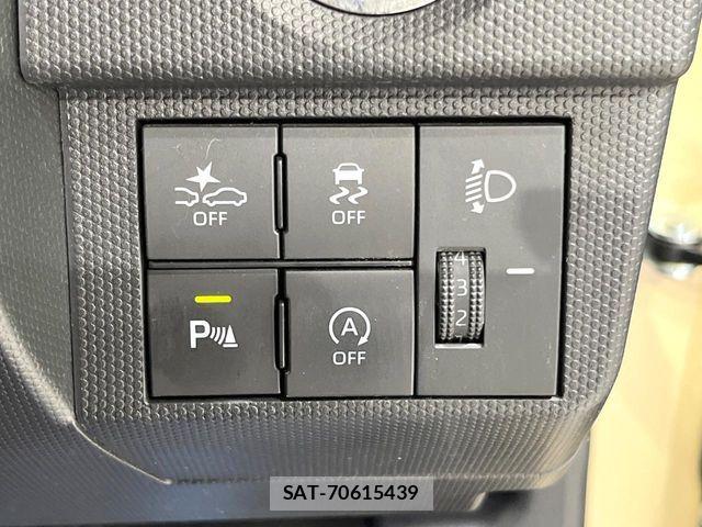Daihatsu TAFT 2021-12 8797670-5