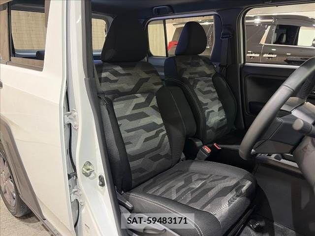 Daihatsu TAFT 2023-12 8797664-7