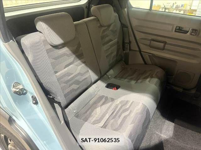 Daihatsu TAFT 2022-03 8831936-8