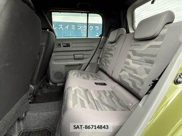 Daihatsu TAFT 2021-12 8850815-18