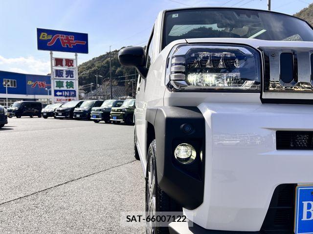 Daihatsu TAFT 2026-03 8850810-17