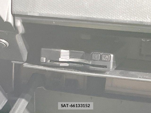Daihatsu TAFT 2025-05 8850812-6