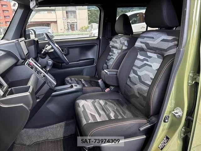 Daihatsu TAFT 2020-10 8849860-15