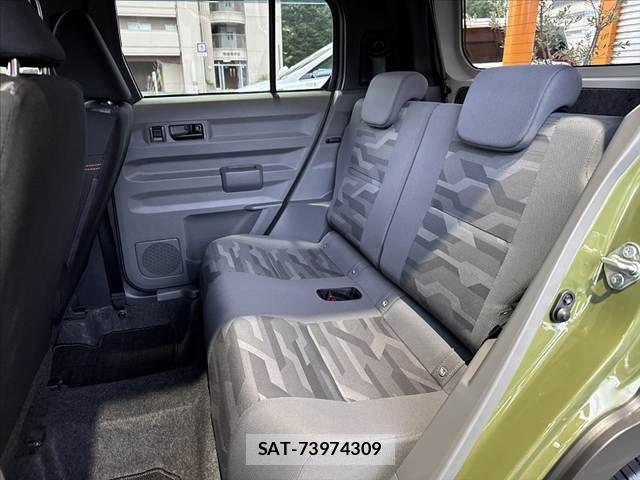 Daihatsu TAFT 2020-10 8849860-17