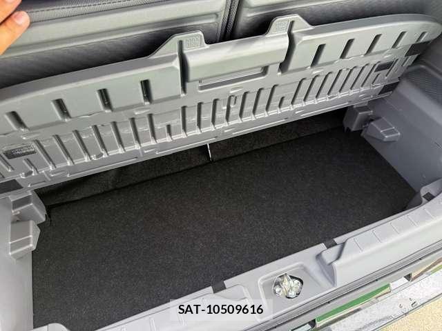 Daihatsu TAFT 2025-11 8872212-22