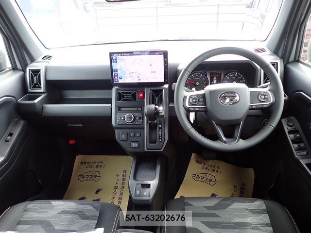 Daihatsu TAFT 2025-04 8882481-6