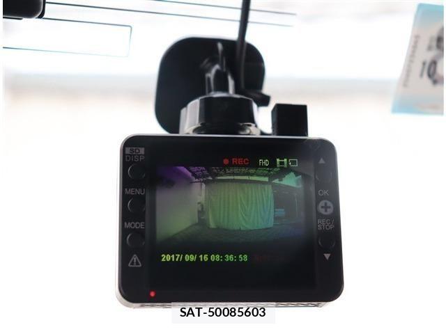 Daihatsu TAFT 2023-03 8882483-4